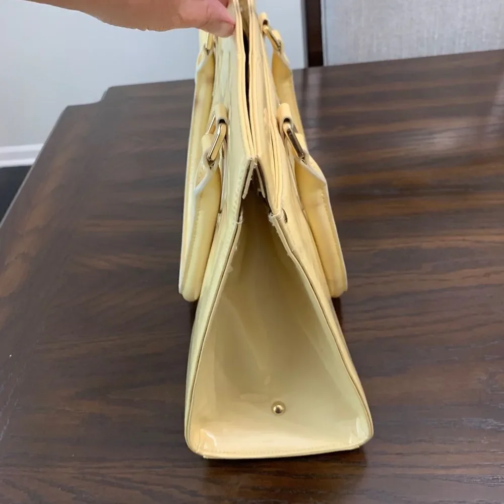 N/A color yellow